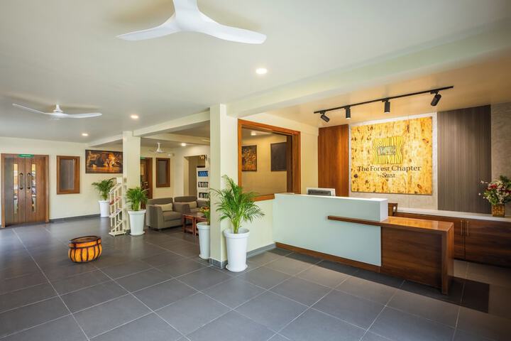 Hotel Interior 4 of 73