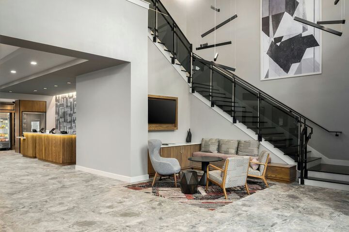 Guest Lobby