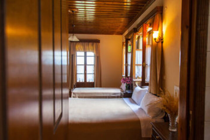 Room 17 of 45