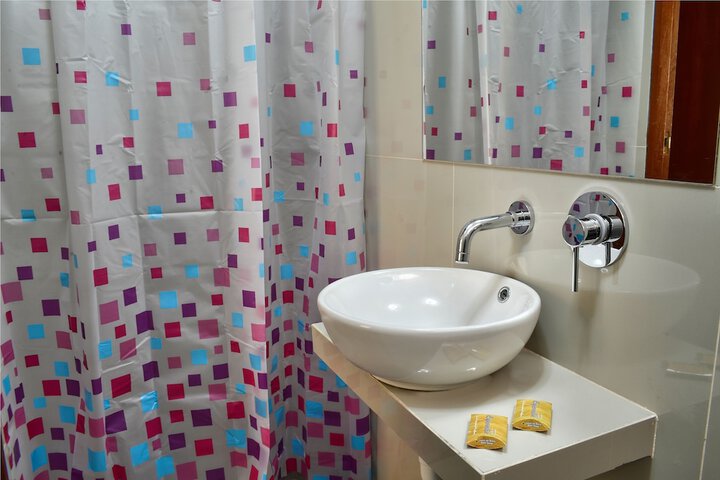 Room 42 of 54