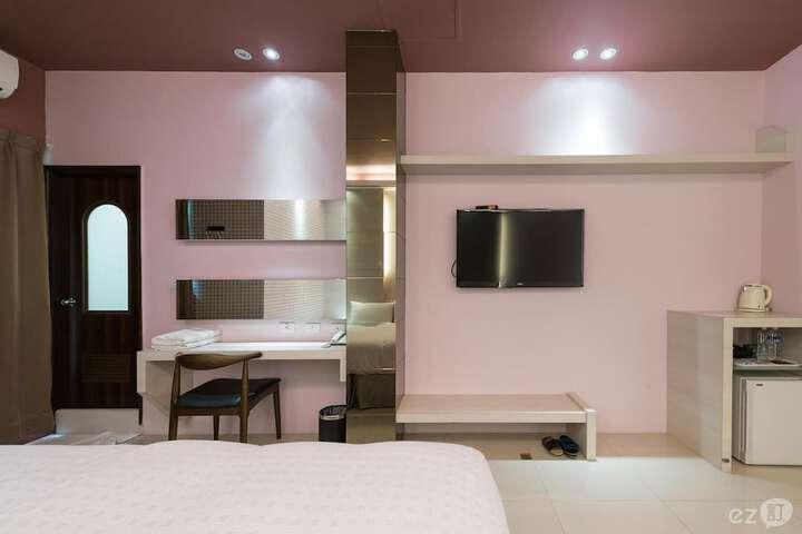 Room 20 of 52