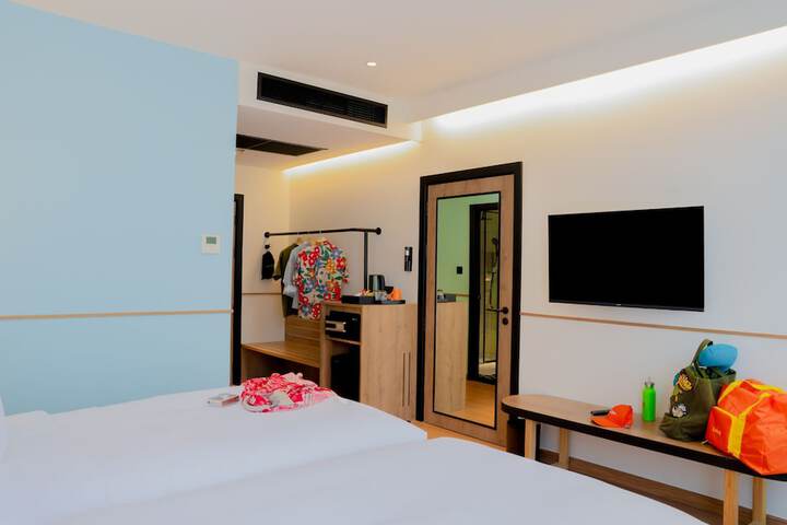 Room 91 of 180