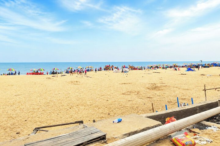 Beach 16 of 17