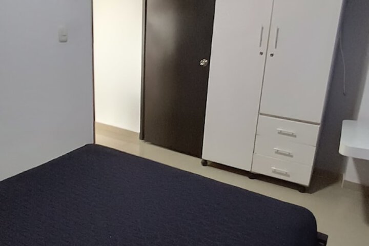 Room 11 of 91