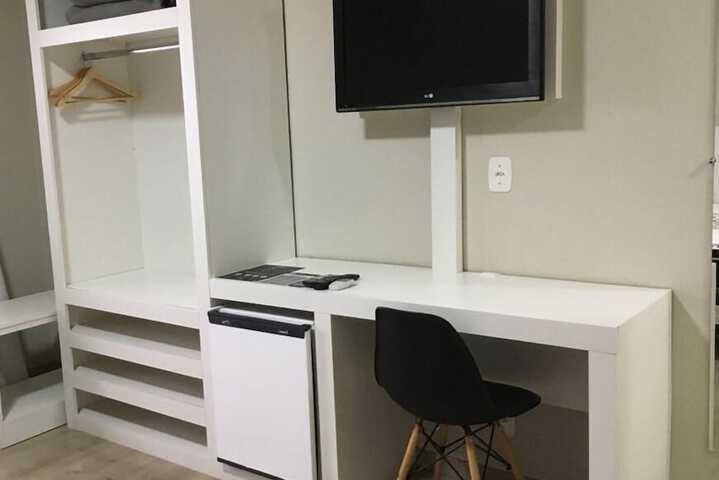 Room 19 of 29