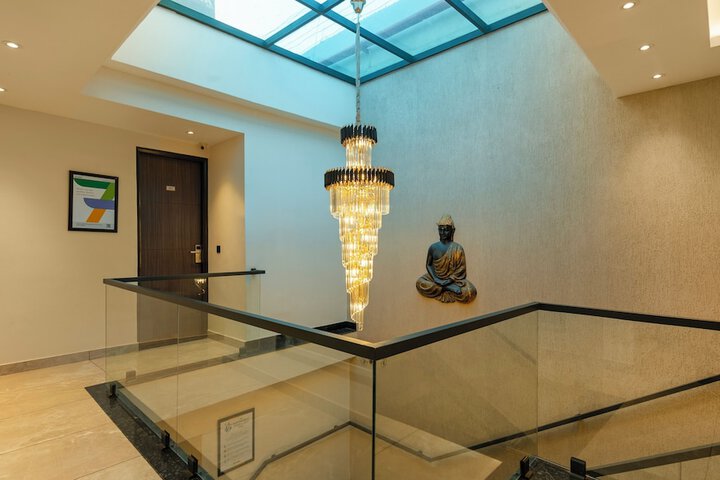 Hotel Interior 3 of 29
