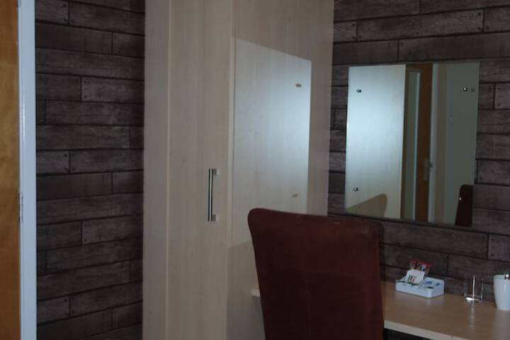 Room 77 of 160