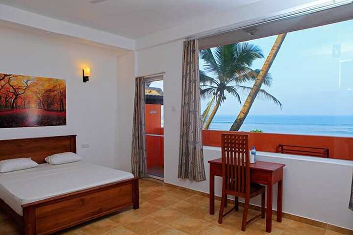 Room 10 of 43