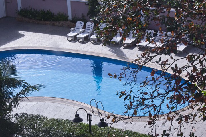 Pool 27 of 50
