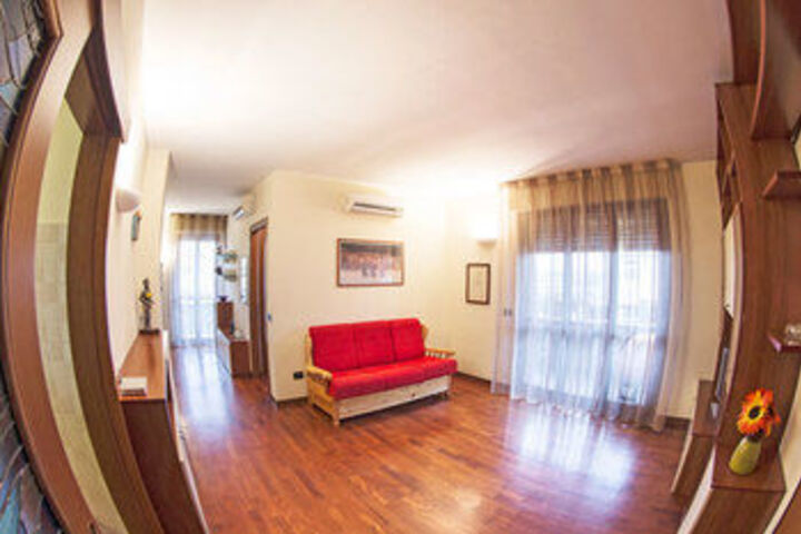 Room 292 of 320