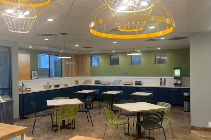 Breakfast area