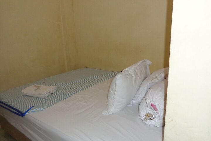Room 19 of 39