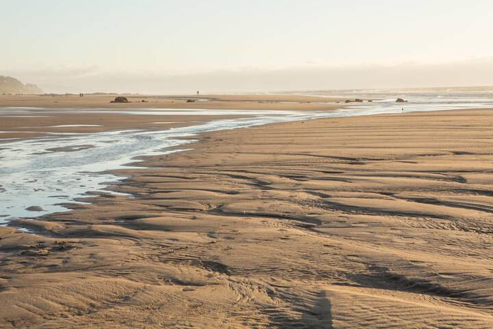 Beach 29 of 40