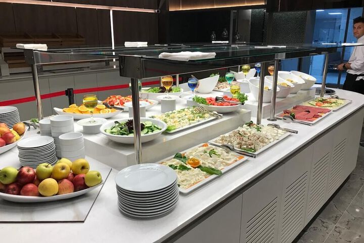 Dining 59 of 66