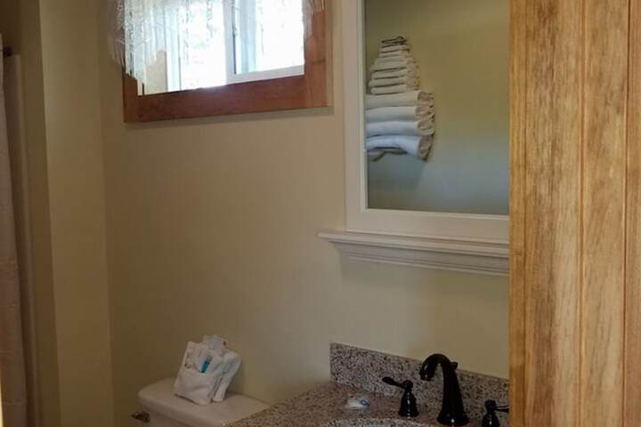 Room 52 of 75
