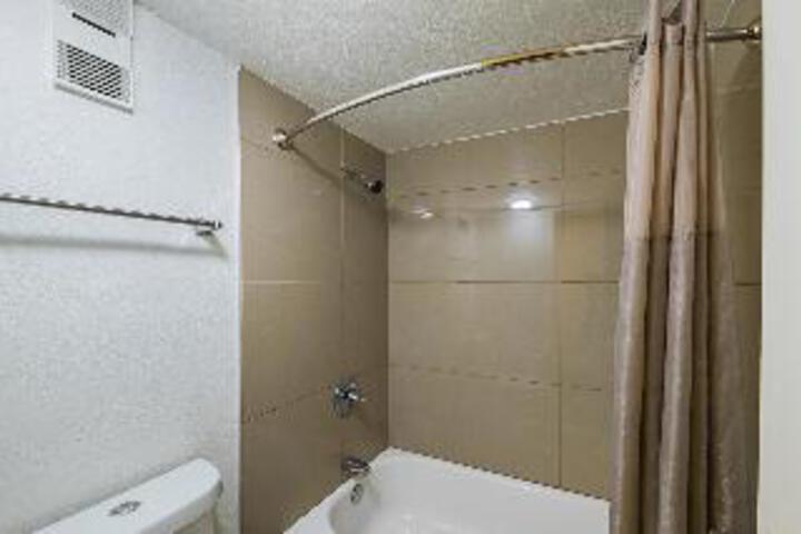 Room 40 of 42