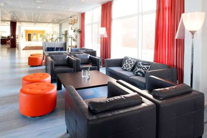 Lobby Photos