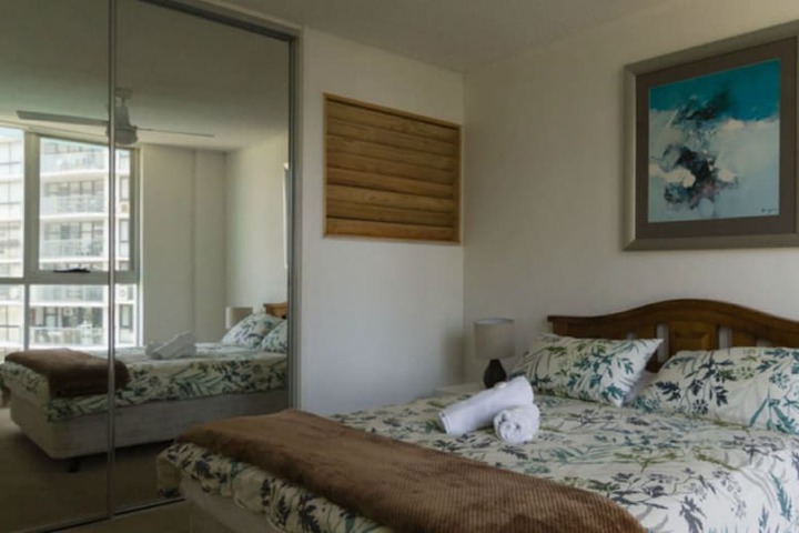 Room 2 of 23