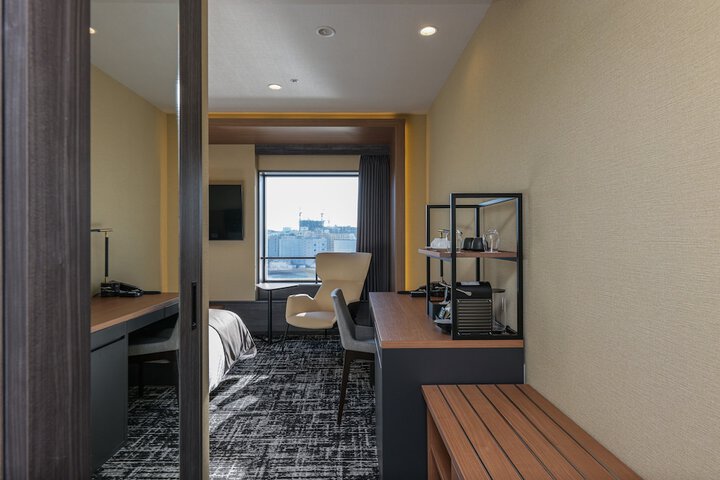 Room 26 of 115