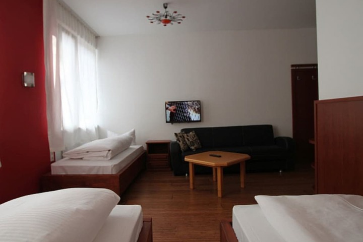 Room 11 of 55