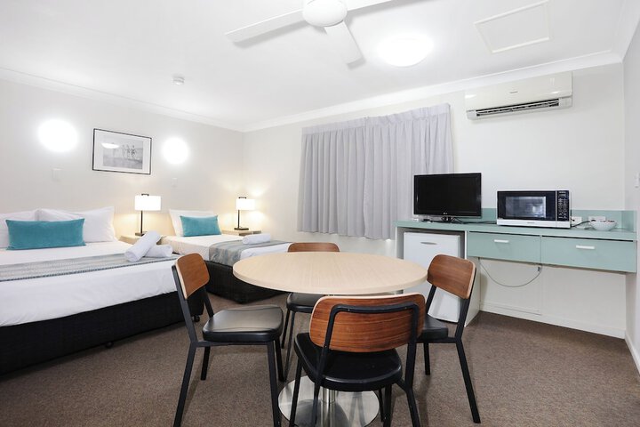 Room 19 of 79