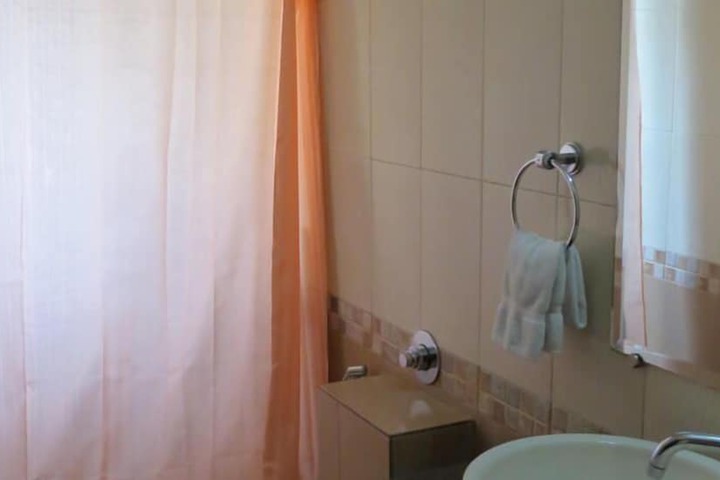 Room 26 of 37