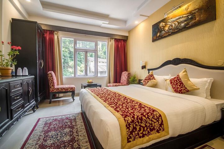 Room 10 of 22