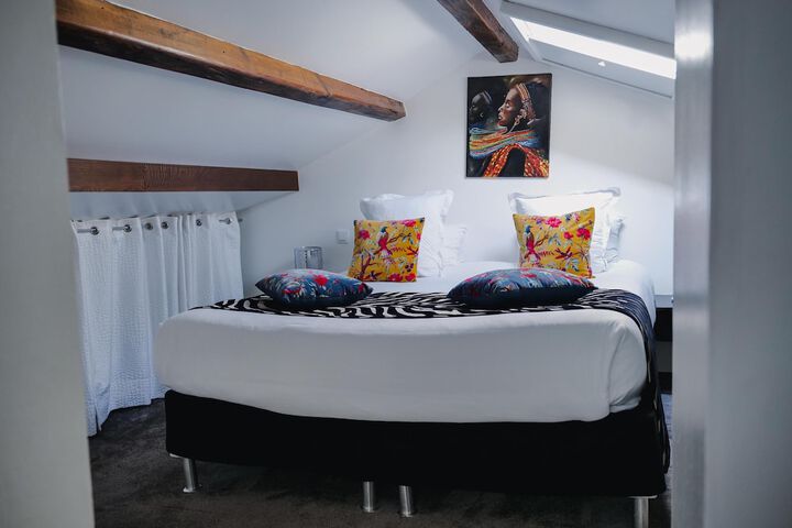 Room 40 of 62