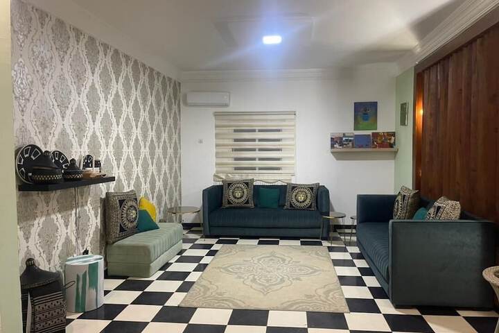 Room 8 of 20
