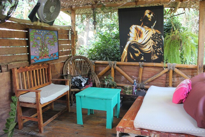 Room 15 of 21