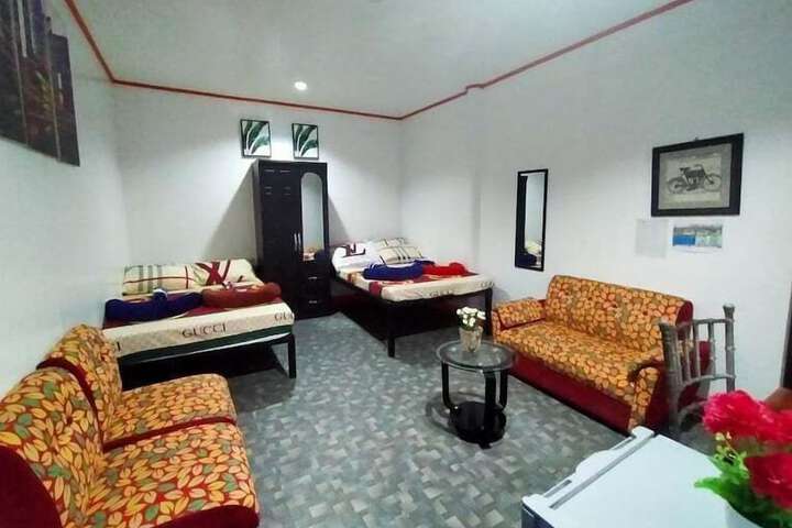 Room 11 of 21