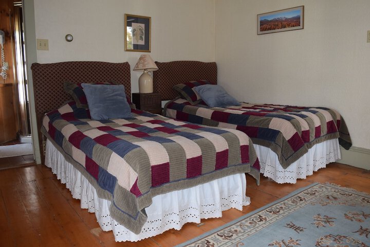 Room 6 of 36