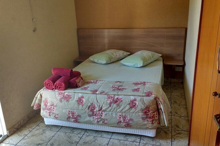 Room 8 of 36