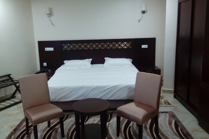 Room 22 of 59
