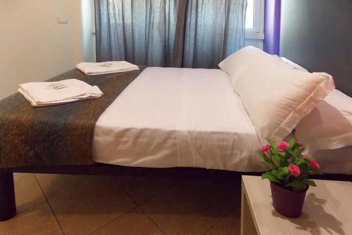 Room 8 of 39