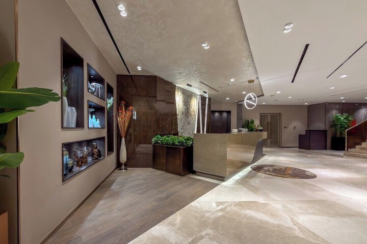 Hotel Interior 5 of 179