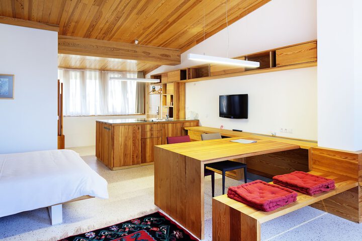 Room 8 of 54