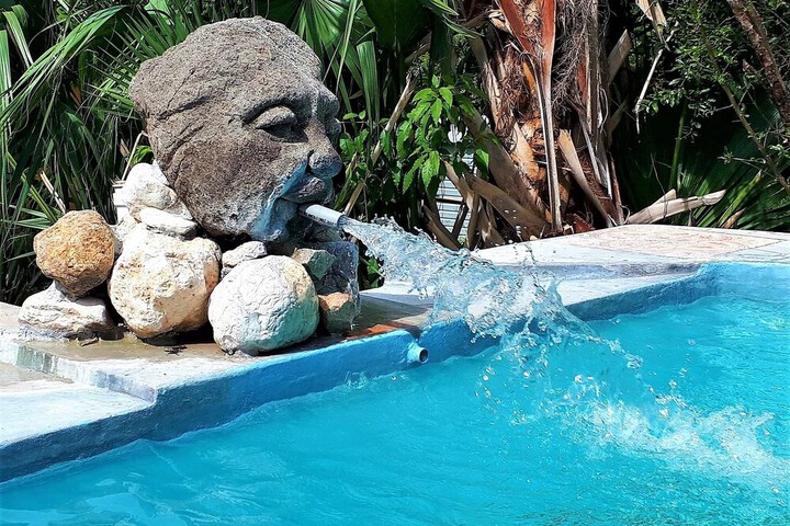 Pool 13 of 46