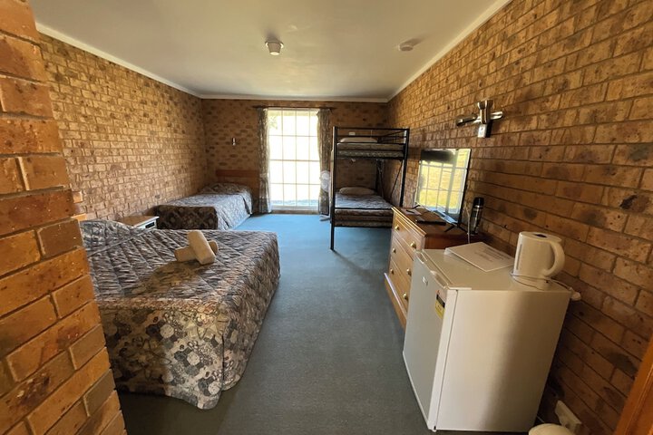 Room 8 of 53