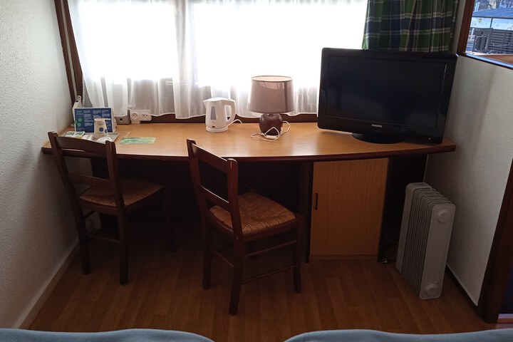 Room 5 of 39