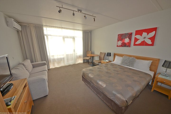 Room 26 of 48