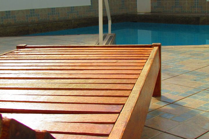 Pool 46 of 77