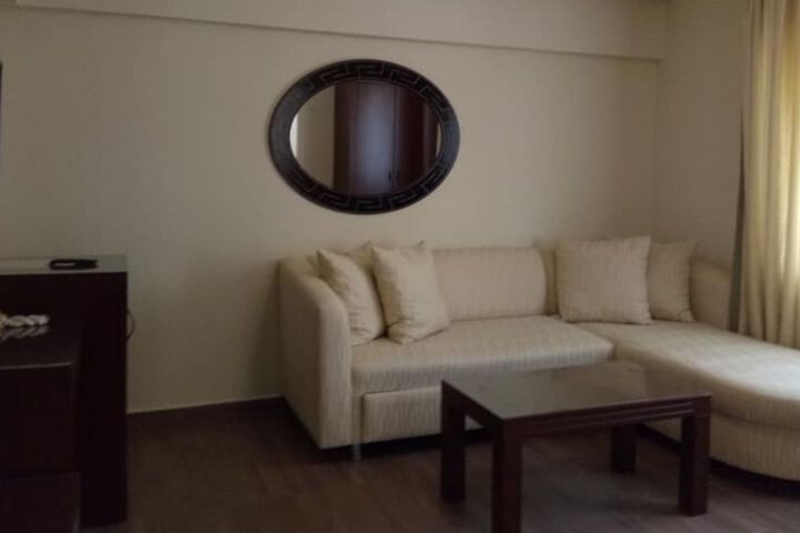 Room 12 of 17