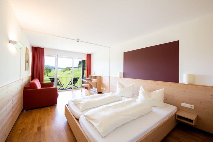Room 7 of 34