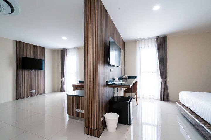 Room 20 of 97