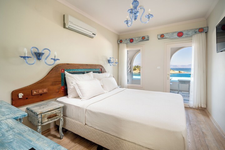 Room 8 of 29