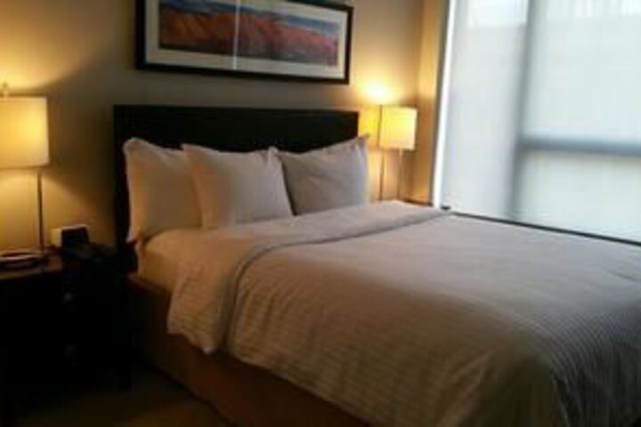 Room 7 of 28