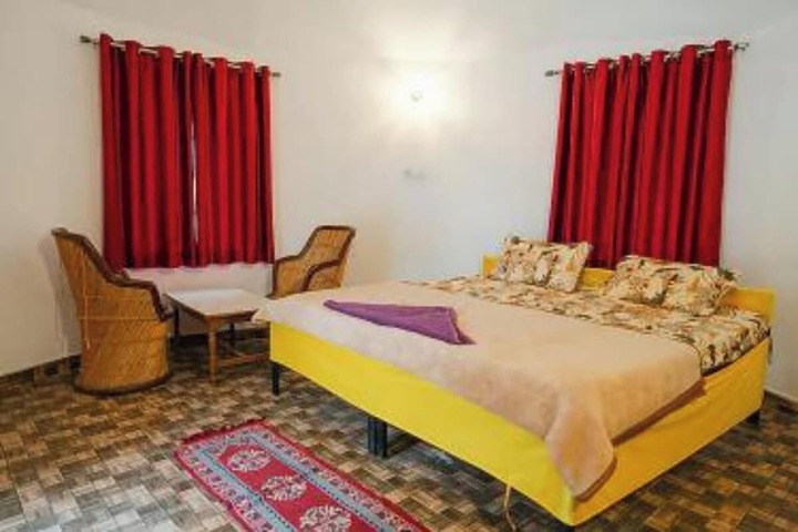 Room 12 of 26