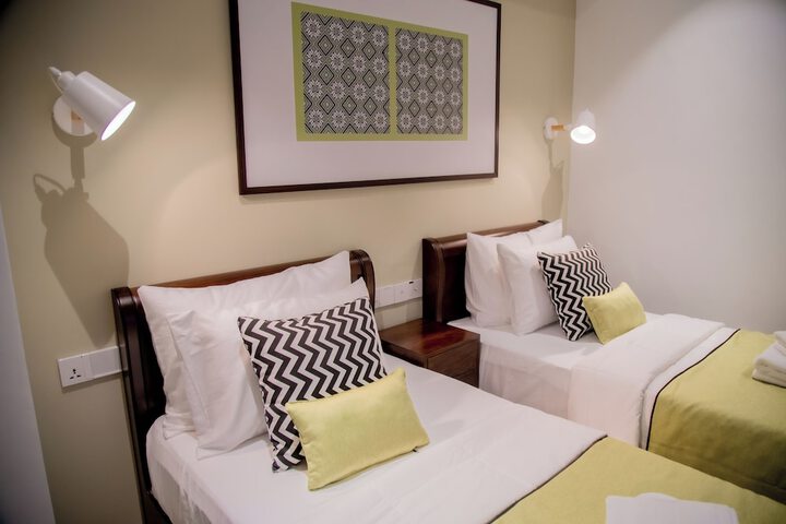 Room 32 of 131