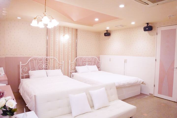 Room 46 of 62